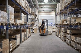 Rozwiązania Kit Set są pakowane w Centrum Dostaw w Vingen